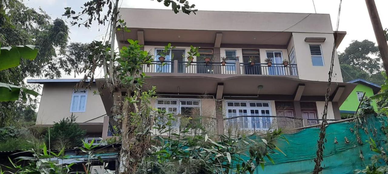 Seven Hills Homestay 칼림퐁 외부 사진