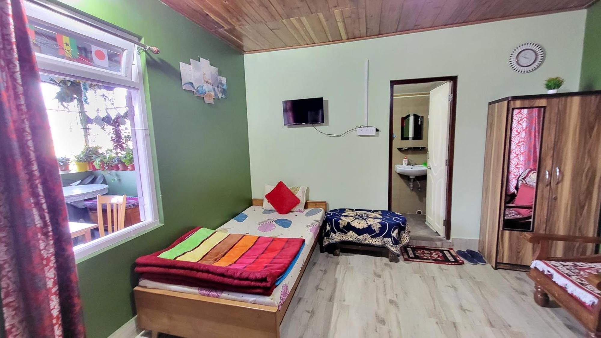 Seven Hills Homestay 칼림퐁 외부 사진